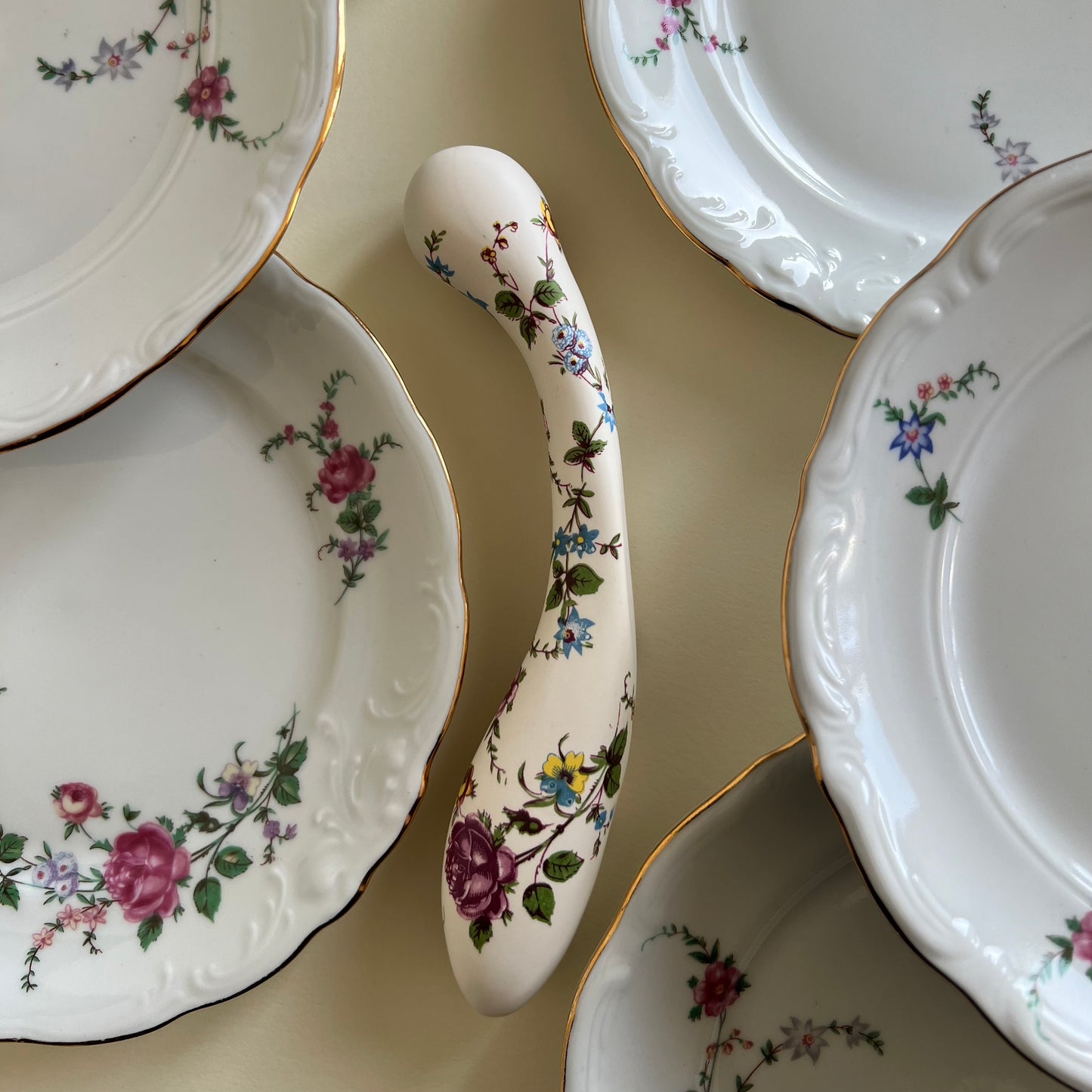 Porcelain fig