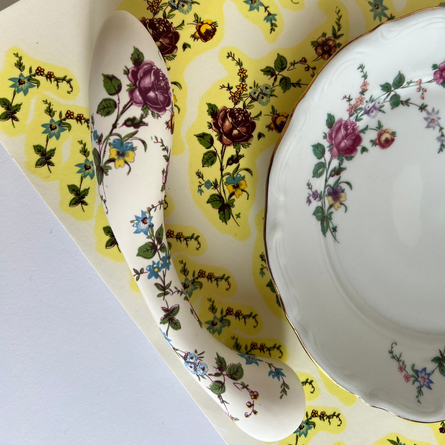 Porcelain fig